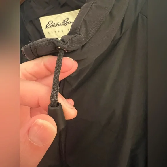 Eddie Bauer puffy jacket - Picture 2 of 9